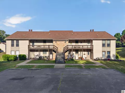 328 Champion Hills Rd #2D, Kuttawa, KY 42055