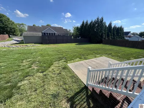2245 Mitchell Dr, Murray, KY 42071 photo 18