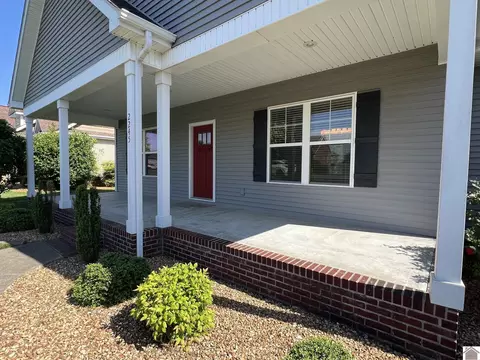 2245 Mitchell Dr, Murray, KY 42071 photo 2