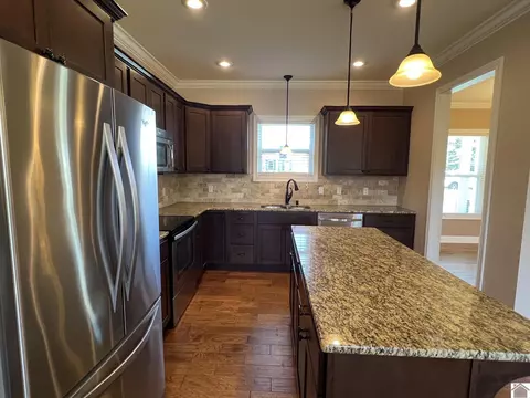 2245 Mitchell Dr, Murray, KY 42071 photo 5