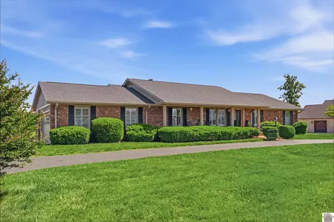 205 Holly Ln, Princeton, KY 42445
