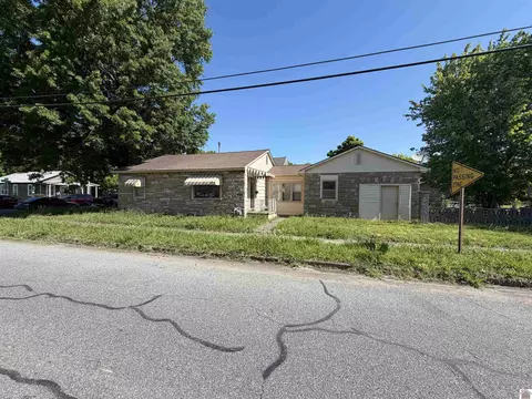 1332 N 13th St, Paducah, KY 42001