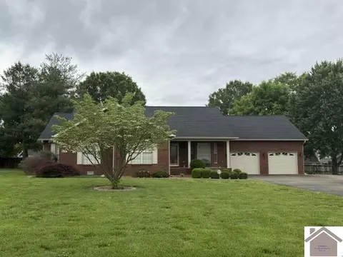 2211 Creekwood, Murray, KY 42071