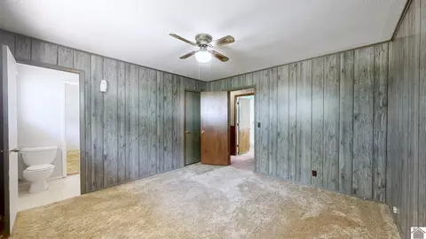 Bedroom - 760 State Route 83, Mayfield, KY 42066 photo 2 of 6
