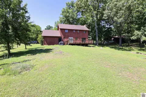 Exterior - 329 Carson Way, Paducah, KY 42003 photo 6 of 9