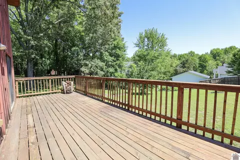 Exterior - 329 Carson Way, Paducah, KY 42003 photo 8 of 9