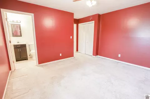 Bedroom - 329 Carson Way, Paducah, KY 42003 photo 2 of 8