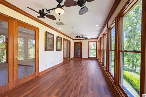 Entry Way - 1091 Deepwood Dr, Murray, KY 42071 photo 2 of 3