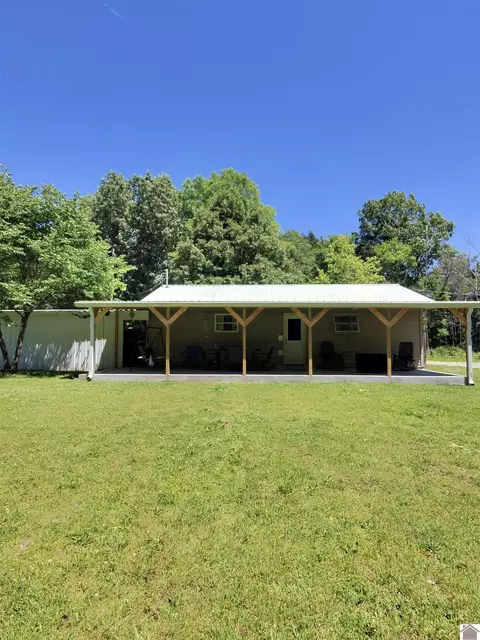527 Jb Copeland Rd, Benton, KY 42025