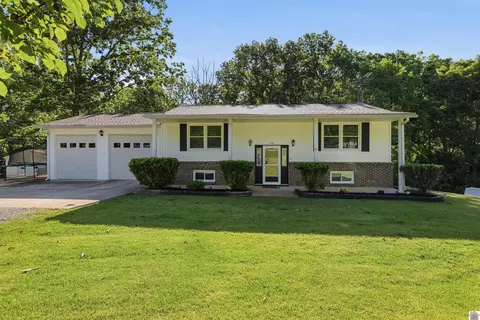 1130 Wright Rd, Murray, KY 42071