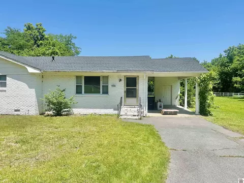 3155 Cairo Rd, Paducah, KY 42001