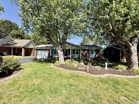 1518 Murray St, Mayfield, KY 42066