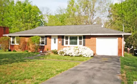 521 S 11th St, Murray, KY 42071