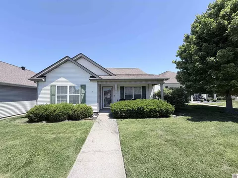 4915 W Towne Dr, Paducah, KY 42001