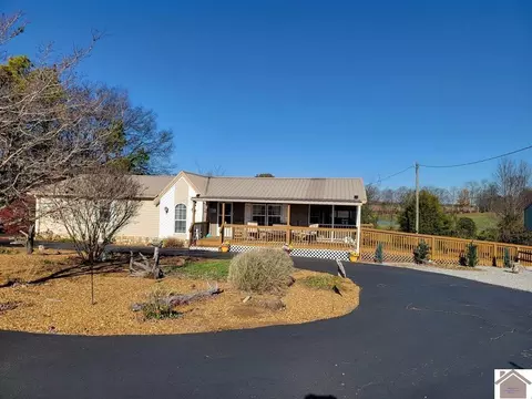 122 Breezy Loop, Fredonia, KY 42411