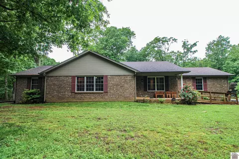 90 Jolly Roger Dr, Hardin, KY 42048