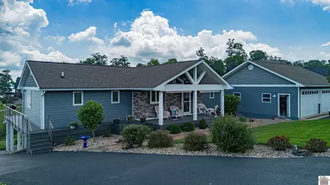 436 Sherwood Dr, Gilbertsville, KY 42044