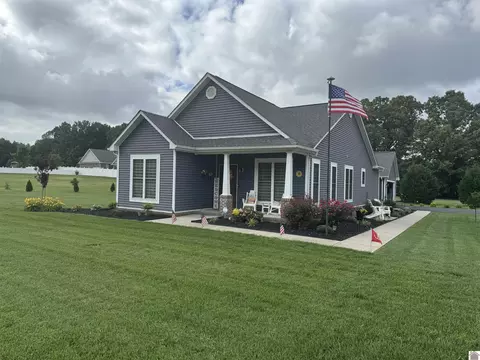 23 Cambridge Ct, Calvert City, KY 42029