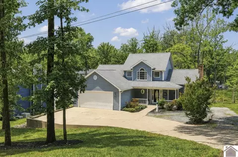 91 Lakeshore Rd, Gilbertsville, KY 42044