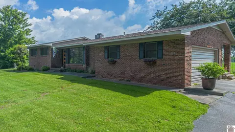 2403 Murray Hwy, Benton, KY 42025