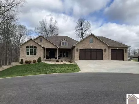 116 Seneca Ct, Benton, KY 42025