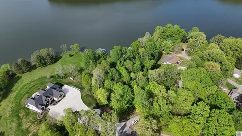 305 Forest Glen Dr #LAKE BARKLEY, Eddyville, KY 42038