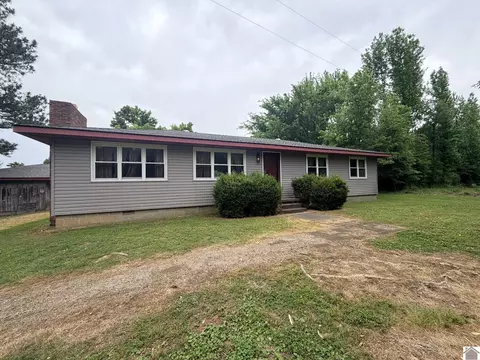 9397 St Rt 129, Fulton, KY 42041