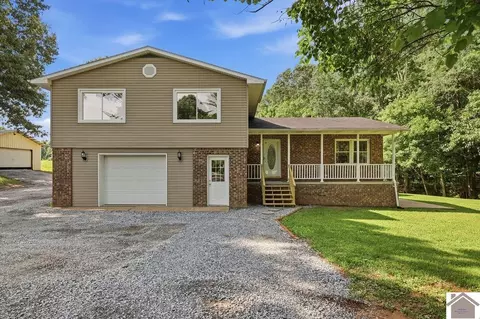 957 Hughes Rd, Wickliffe, KY 42087