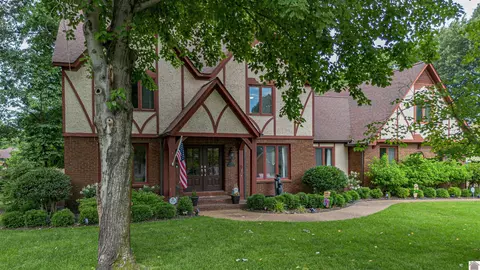 1279 Hedge Ln, Paducah, KY 42001