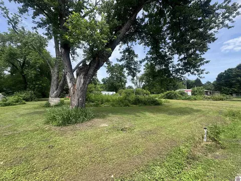 414 State Highway 1748 E, Mayfield, KY 42066