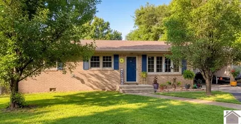 313 Linden Ave, Eddyville, KY 42038