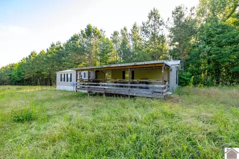 2953 State Route 723 South Apt #(CRITTENDEN CO. KY 135.85), Marion, KY 42064