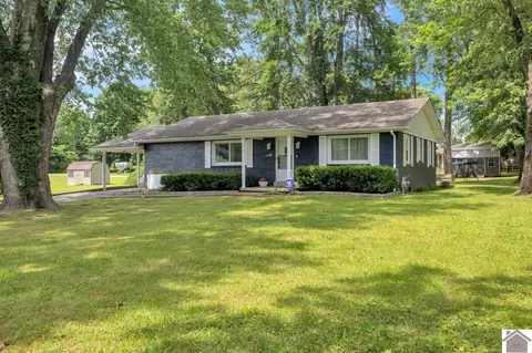 216 W Crider St, Fredonia, KY 42411