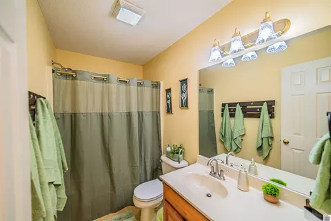 Bath - 600 E Blanks Rd, Wickliffe, KY 42087 photo 4 of 4