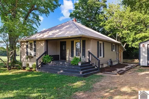 466 Union Ridge Rd, Benton, KY 42025
