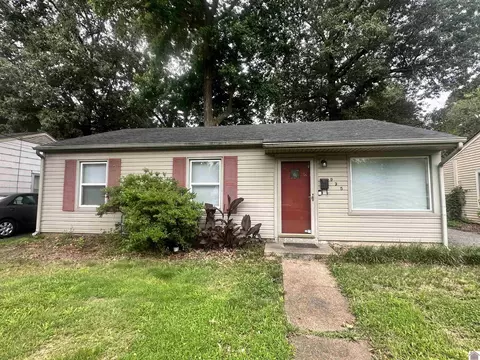 935 Lorine Dr, Paducah, KY 42001