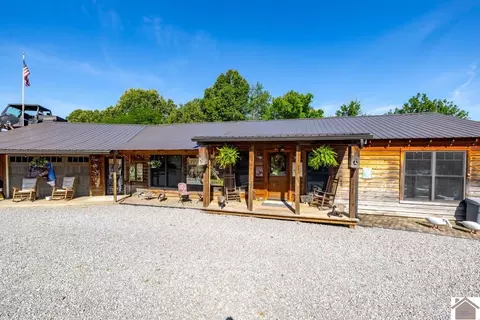 879 Moreland Road Apt #(LYON CO. KY 93.5), Eddyville, KY 42038