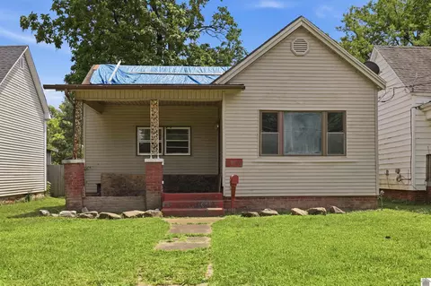 1920 Harrison St, Paducah, KY 42001