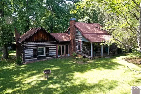410 Canton Lakeshore Dr, Cadiz, KY 42211