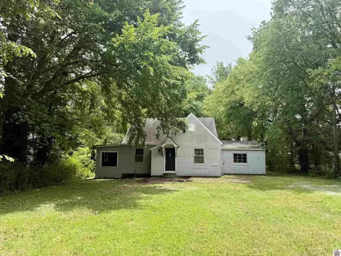6315 Cold Springs Rd, Paducah, KY 42003