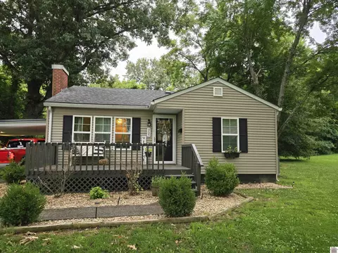 305 W 6th St, Benton, KY 42025