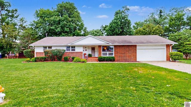 820 Sha Wa Ct, Murray, KY 42071