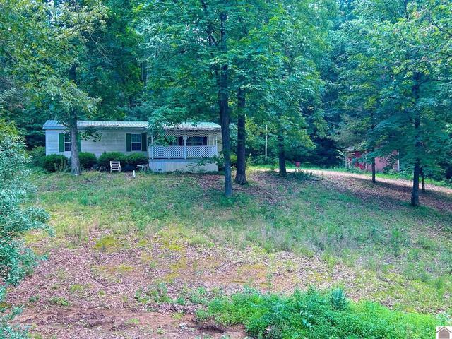 95 Helton St, Calvert City, KY 42029