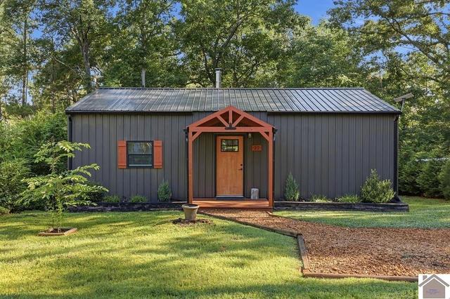 22 Deercrest Ln, Murray, KY 42071