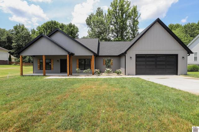 8335 Danube Dr, West Paducah, KY 42086