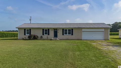9676 State Route 121 N, Farmington, KY 42040