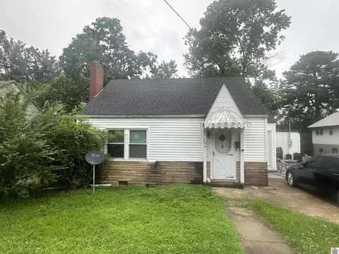 723 W Lockridge St, Mayfield, KY 42066