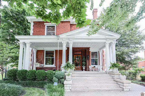 220 Fountain Ave, Paducah, KY 42001