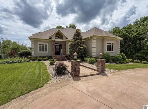 4041 Alameda Cres, Paducah, KY 42001
