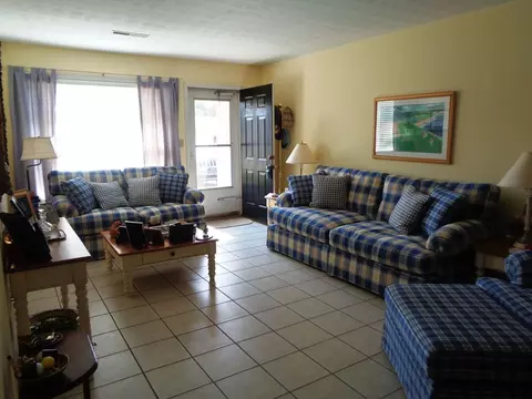 3237 Jack Gray Dr, Paducah, KY 42001 photo 3